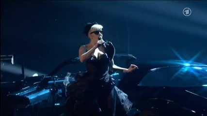 Lady Gaga - Marry The Night (bambi 2011)