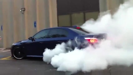 Bmw M5 Amazing Burnout [e60] !!!!