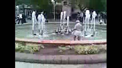 Video000.3gp