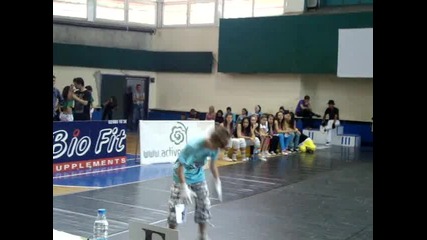 2 sastezanie po hip hop