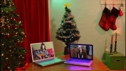 Paulina & Douglas James – Christmas Ain’t The Same 2010 (hq) 