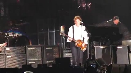 Billy Joel Paul Mccartney Perform 'i Saw Her Standing There' at Yankee Stadium (july 16th, 2011)