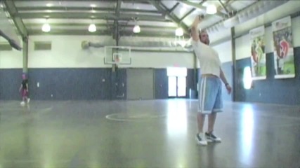 Trick Shot Basketball - Dude Perfect - Summer Camp Edition - Невероятни Баскетболни Кошове