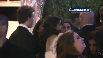 Justin Bieber - less Selena Gomez Arrives at Boa