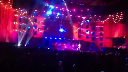 Прекрасна до настръхване Demi Lovato - Nightingale (live in San Antonio)
