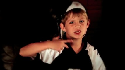 Matty B Raps Ft. Julia Sheer - Love The Way You Lie 