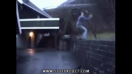 лошо падане след задно салтo :x !!!