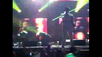 Black Eyed Peas - Pump It at Ultra Music Festival 3 - 27 - 2009 Miami.avi