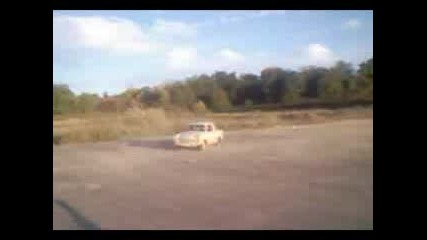 Трабант - Трабант майсторско Шофиране & Дрифтчета