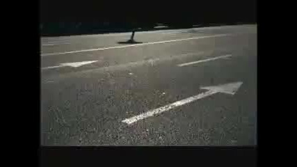 Реклама на Опел - Don t stop me now 