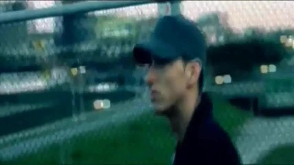 Превод & Текст !!! Eminem - Beautiful ( Високо Качество ) 