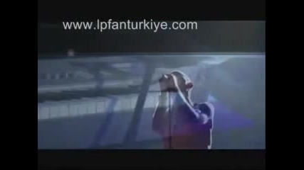 Linkin Park - Pushing Me Away 