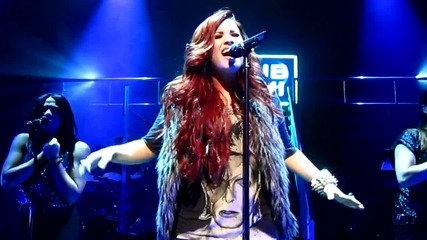 My Love is Like A Star- Demi Lovato Атланта, Джорджия 01.12.2011