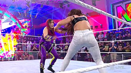 Io Shirai stands up to Mandy Rose’s toxic actions: WWE NXT, Nov. 2, 2021