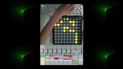 • Играчката на Skrillex •