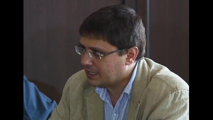Дянков се извини на Дарик и Кирил Вълчев