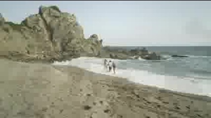 One Direction - What Makes You Beautiful (official Video)