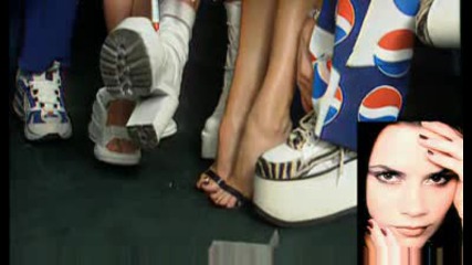 Spice Girls показват обувки funny