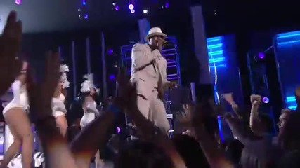 Pitbull ft. Ne-yo - Give Me Everything (live On Bma 2011) (720p)