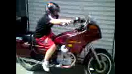 Video000.3gp