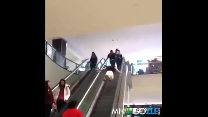 Супермен в мола