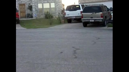 demi lovato lives in my neighborhood!!_!_!1