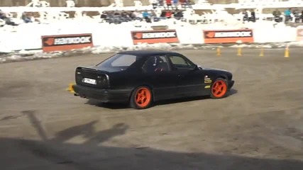 E34 M5 - Ahmad Antabli @ Mairouba Fast And Furious water drift show