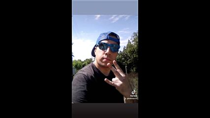 Vid_94440805_152121_539.mp4