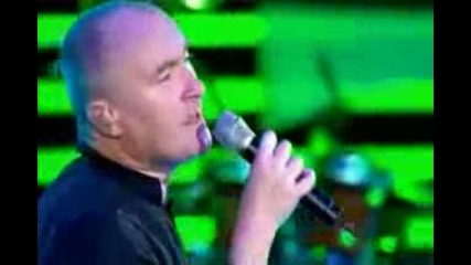 Phil Collins - Another Day In Paradise