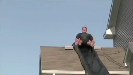 Провал на водна пързалка