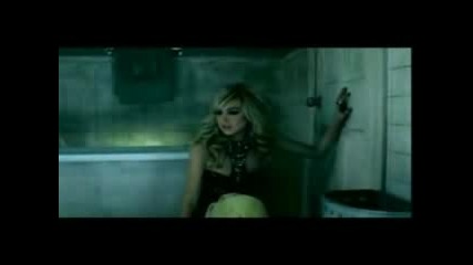 Lindsay Lohan - Confessions Of A Broken Heart
