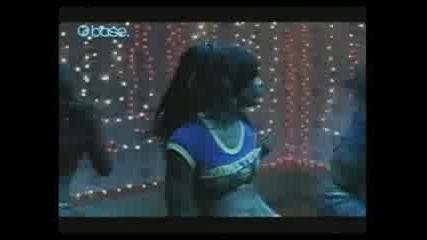 Rihanna - Roll It