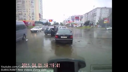 Car Crashes Compilation # 139 - November 2013