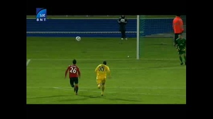 Левски с минимална загуба от Лил