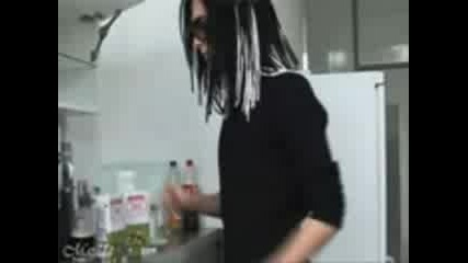 welcome to humanoid city tour ;(