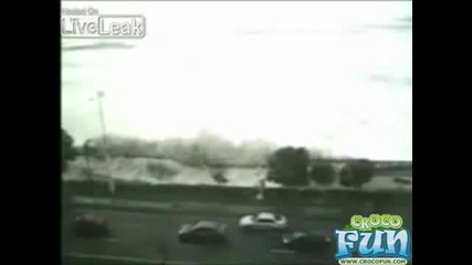 Freak wave wipes out cars and people in spain