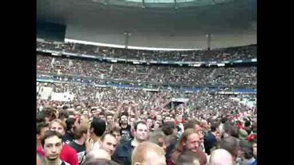 Ac/dc Paris,  12.06.09 Mexican wave