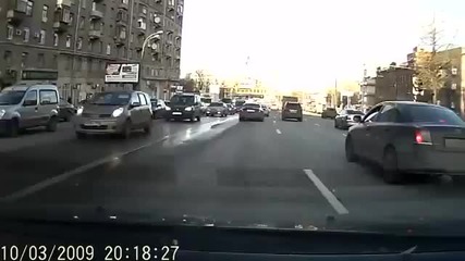 Руснаци обирът посред бял ден!
