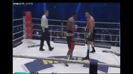 Кличко защити титлата си срещу Chisora 19.02.2012