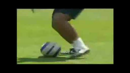 Ronaldinho Run It