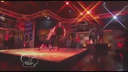 Shake It Up - Роки и Сиси танцуват с Джъстин Стар