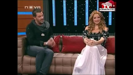 Цветелина Янева в Шоуто на Иван и Андрей 23 12 10 Част 2/2 
