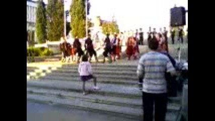 ансамбъл Тракия (нар. танци)