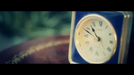 Dereck - Ellatheia ft. Iulian Florea
