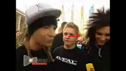 Bill Kaulitz Coughs Xd