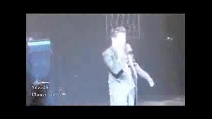 Adam Lambert - Hot As Fever 