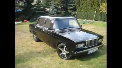 Една много Lada 