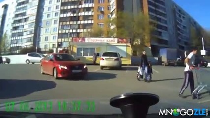 Жени зад волана в Русия