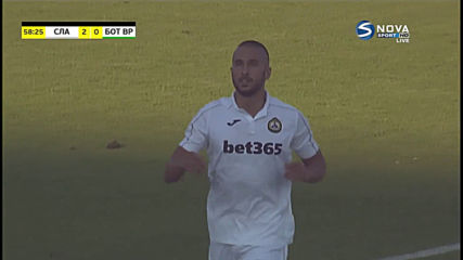 Славия поведе с 2:0