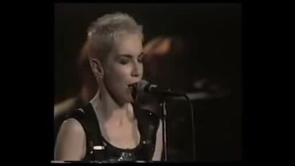Eurythmics - When the day goes down